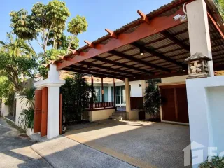 For rent 3 bedrooms villa in Mueang Phuket, Phuket