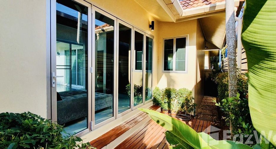 À louer 3 chambres villa à Mueang Phuket, Phuket