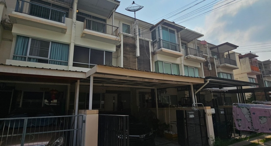 Продажа 3 спальни таунхаус в Bang Phli, Самутпракан