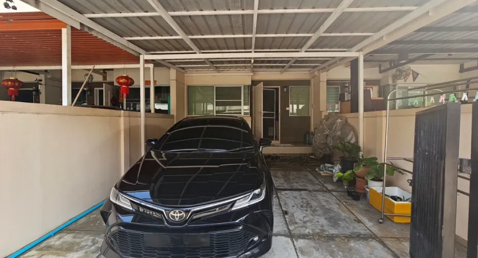 Reihenhaus zum Kauf mit 3 Zimmer in Bang Phli, Samut Prakan