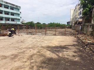 出售 土地 在 Bang Kapi, 曼谷