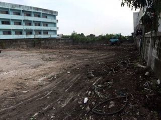 出售 土地 在 Bang Kapi, 曼谷