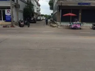 出售 土地 在 Bang Kapi, 曼谷