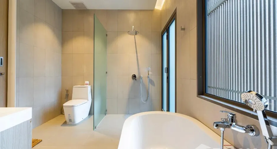 For sale 3 bedrooms villa in Thalang, Phuket