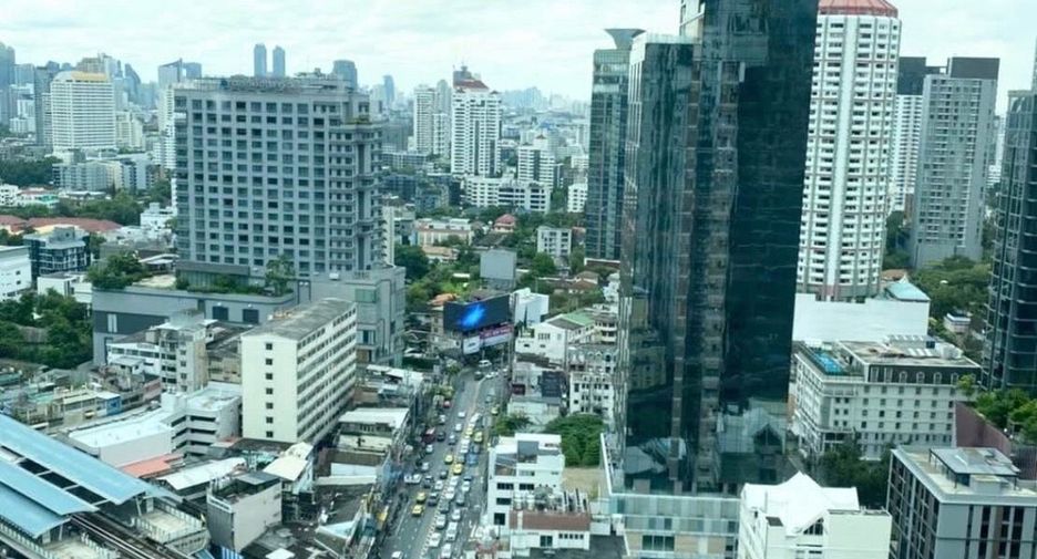 ขาย 2 ห้องนอน คอนโด ใน คลองเตย, กรุงเทพฯ