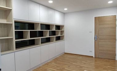 For sale 1 bed condo in Phra Khanong, Bangkok