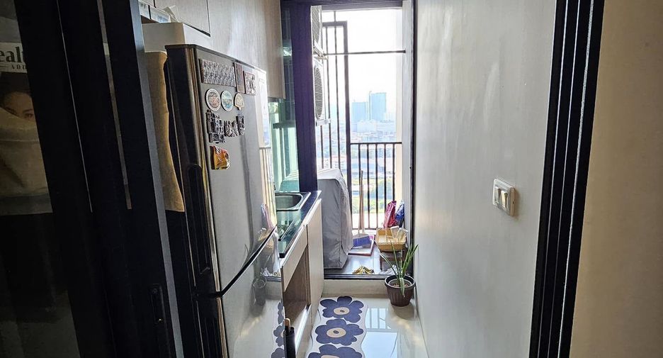 À vendre 1 chambre condo à Mueang Samut Prakan, Samut Prakan