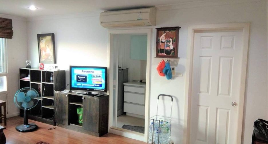 For sale 2 bedrooms condo in Bang Phlat, Bangkok