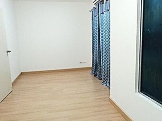For sale 3 bedrooms townhouse in Mueang Samut Prakan, Samut Prakan