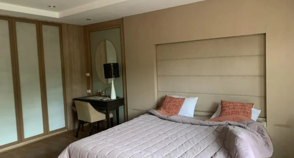 Casa adosada en venta de 4 habitaciones en Prawet, Bangkok