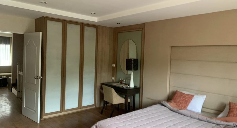 Reihenhaus zum Kauf mit 4 Zimmer in Prawet, Bangkok