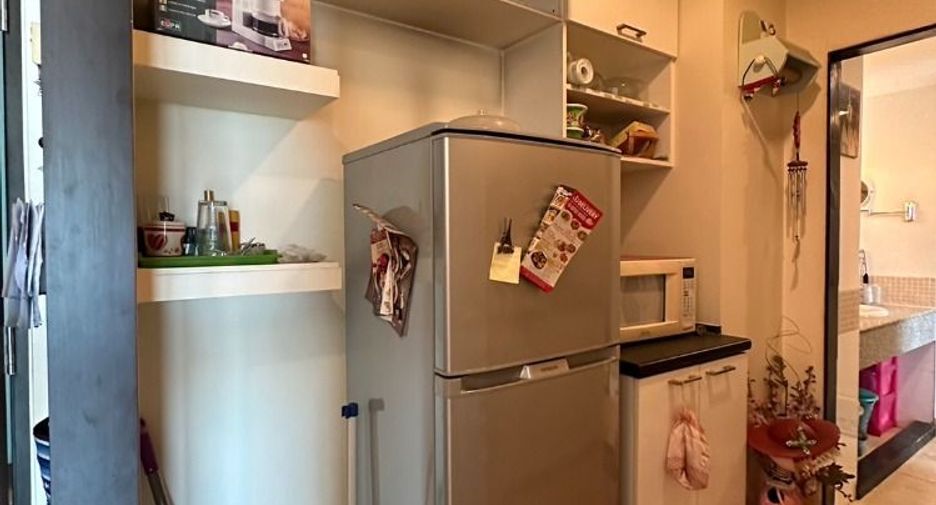 À vendre 1 chambre condo à Yan Nawa, Bangkok