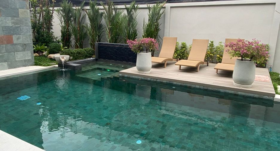 For sale 3 bedrooms villa in Thalang, Phuket