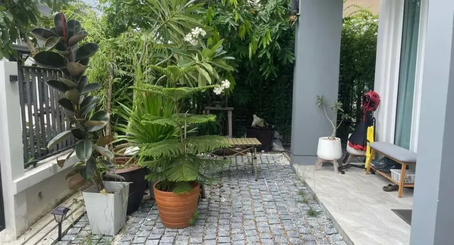 Haus zur Miete mit 3 Zimmer in Phutthamonthon, Nakhon Pathom