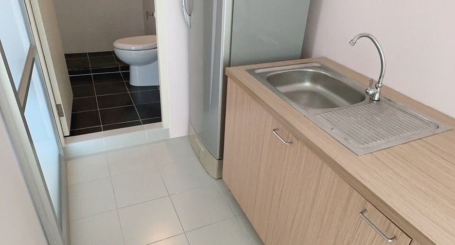For sale studio condo in Bangkok Noi, Bangkok