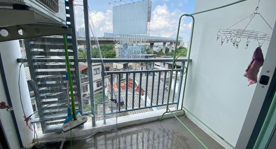 For sale 1 bed condo in Bang Kho Laem, Bangkok