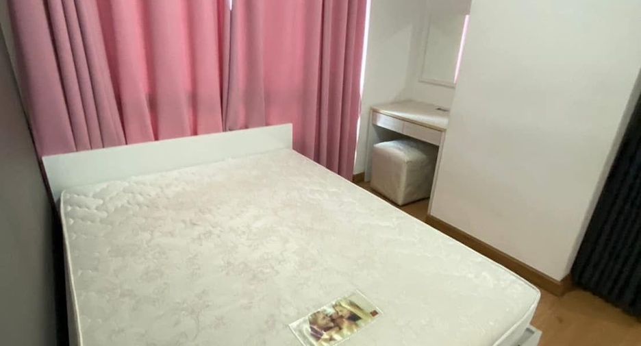 For sale 1 bed condo in Bang Kho Laem, Bangkok