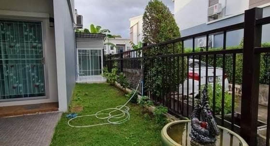 Casa adosada en venta de 3 habitaciones en Mueang Khon Kaen, Khon Kaen