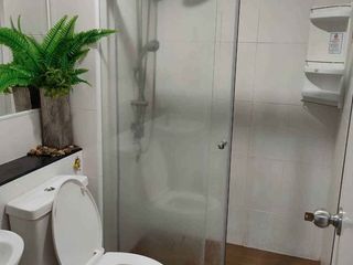 Продажа 1 кровать кондо в Пхра Кханонг, Бангкок