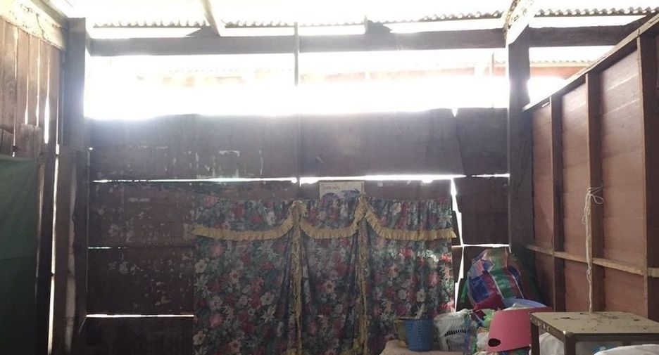 For sale 3 bedrooms house in Phu Phan, Sakon Nakhon