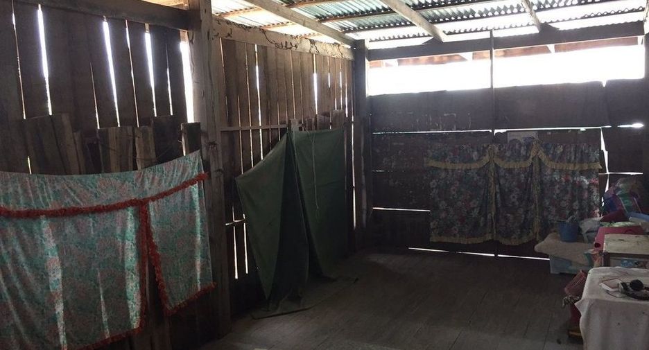 For sale 3 bedrooms house in Phu Phan, Sakon Nakhon