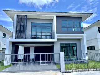 Casa en venta de 4 habitaciones en Mueang Phuket, Phuket