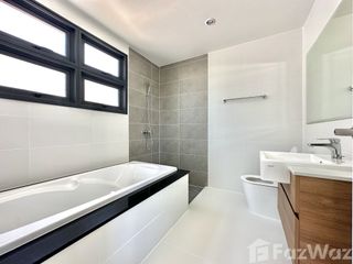 Casa en venta de 4 habitaciones en Mueang Phuket, Phuket