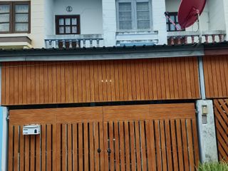 For sale 2 bedrooms townhouse in Nong Khae, Saraburi