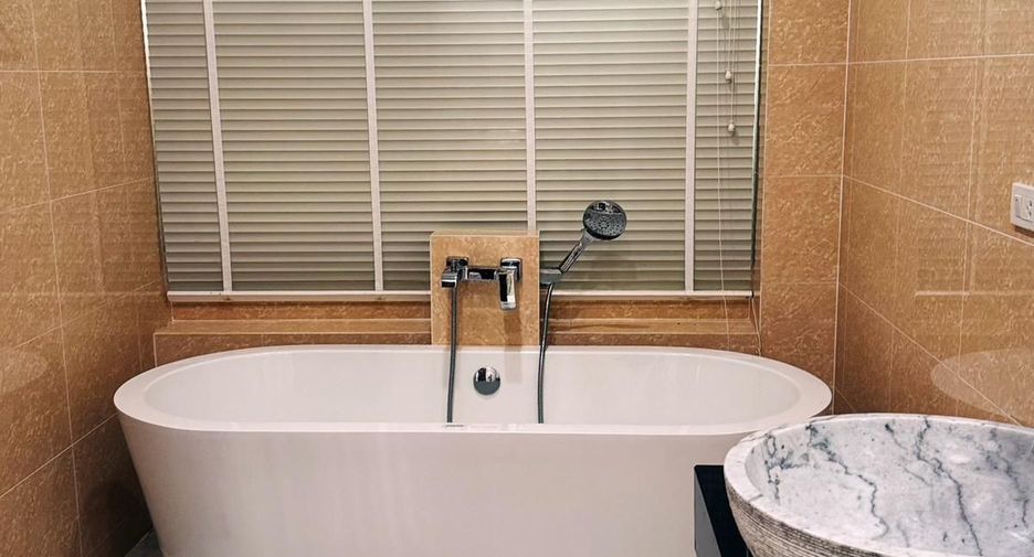 出租 3 卧室 别墅 在 塔朗, 普吉