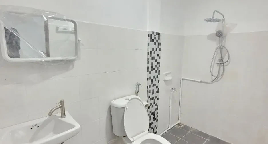 For sale 2 bedrooms townhouse in Mueang Roi Et, Roi Et