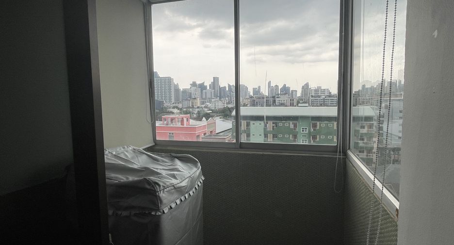 Wohnung zum Kauf mit 2 Zimmer in Watthana, Bangkok