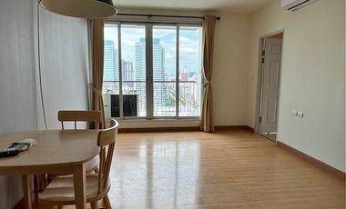Condo en venta de 2 habitaciones en Huai Khwang, Bangkok