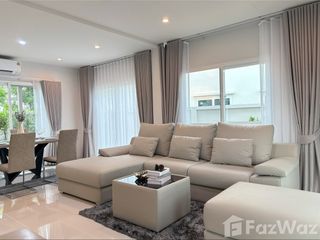 For rent 3 bedrooms townhouse in Mueang Phuket, Phuket