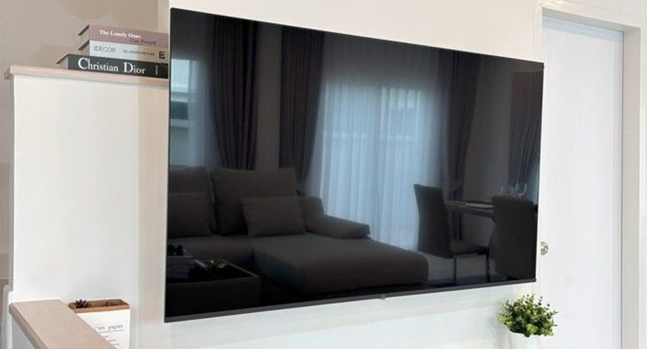 For rent 3 bedrooms townhouse in Mueang Phuket, Phuket