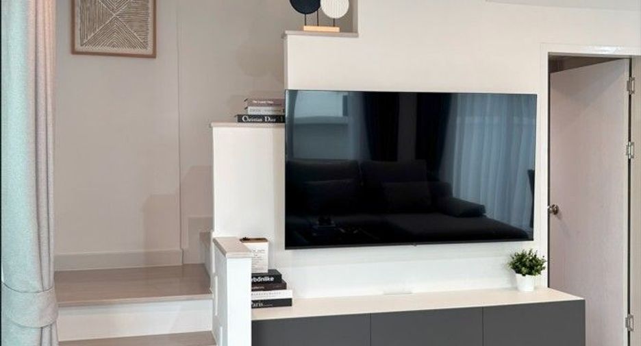 For rent 3 bedrooms townhouse in Mueang Phuket, Phuket