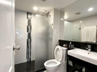 For sale 2 bedrooms condo in Khlong San, Bangkok
