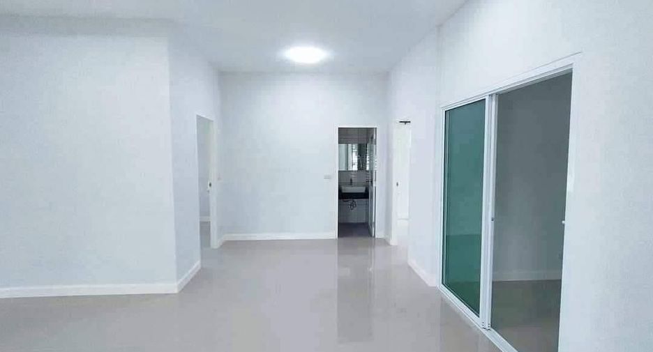 À vendre 3 chambres maison à Pluak Daeng, Rayong