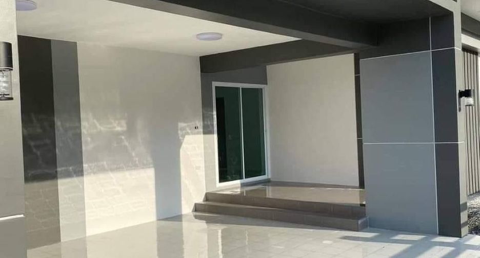 À vendre 3 chambres maison à Pluak Daeng, Rayong