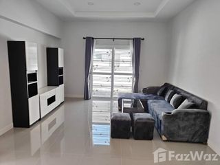 À vendre 3 chambres maison à Pluak Daeng, Rayong