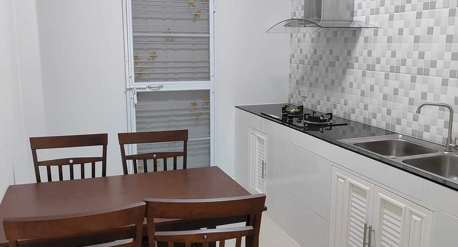 À vendre 3 chambres maison à Pluak Daeng, Rayong