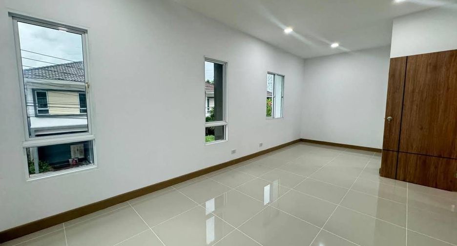For rent 3 bedrooms house in Mueang Phuket, Phuket