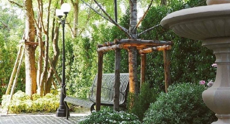 For sale 4 bedrooms house in Prawet, Bangkok