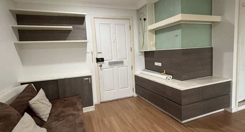For sale 1 bed condo in Huai Khwang, Bangkok