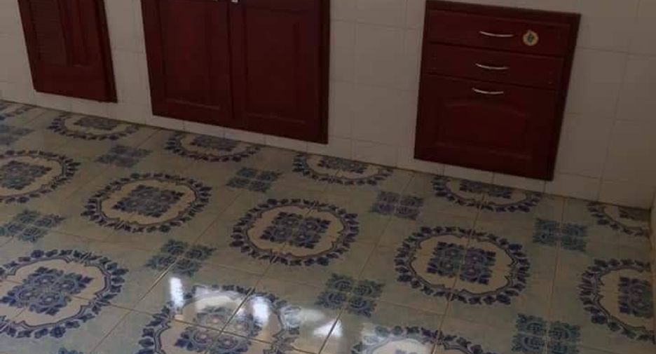 Продажа 2 спальни дом в Mueang Surin, Сурин