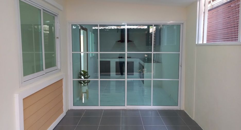 For sale 3 bedrooms house in Mueang Khon Kaen, Khon Kaen