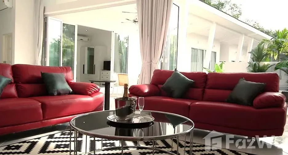 Villa en alquiler de 3 habitaciones en Thalang, Phuket