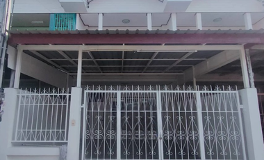 For sale 3 bedrooms townhouse in Mueang Phitsanulok, Phitsanulok