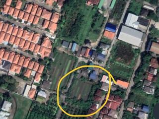 For sale land in Bang Khae, Bangkok