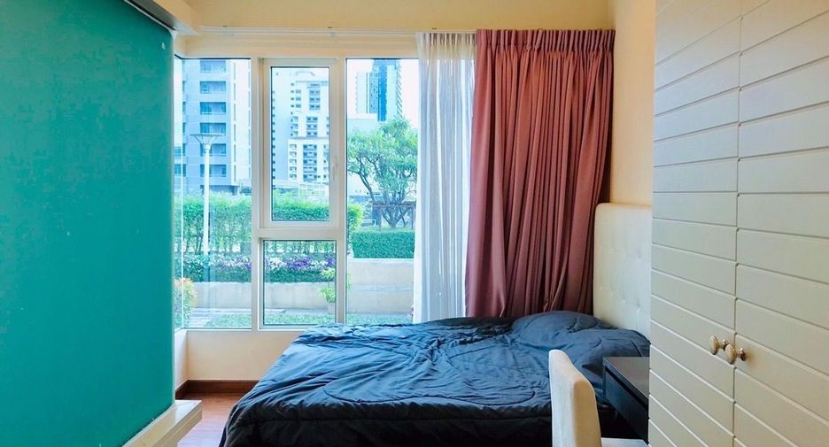 For sale 1 bed condo in Watthana, Bangkok