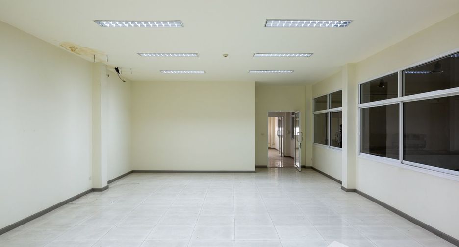 For rent 2 ベッドルーム house in Khlong Luang, Pathum Thani